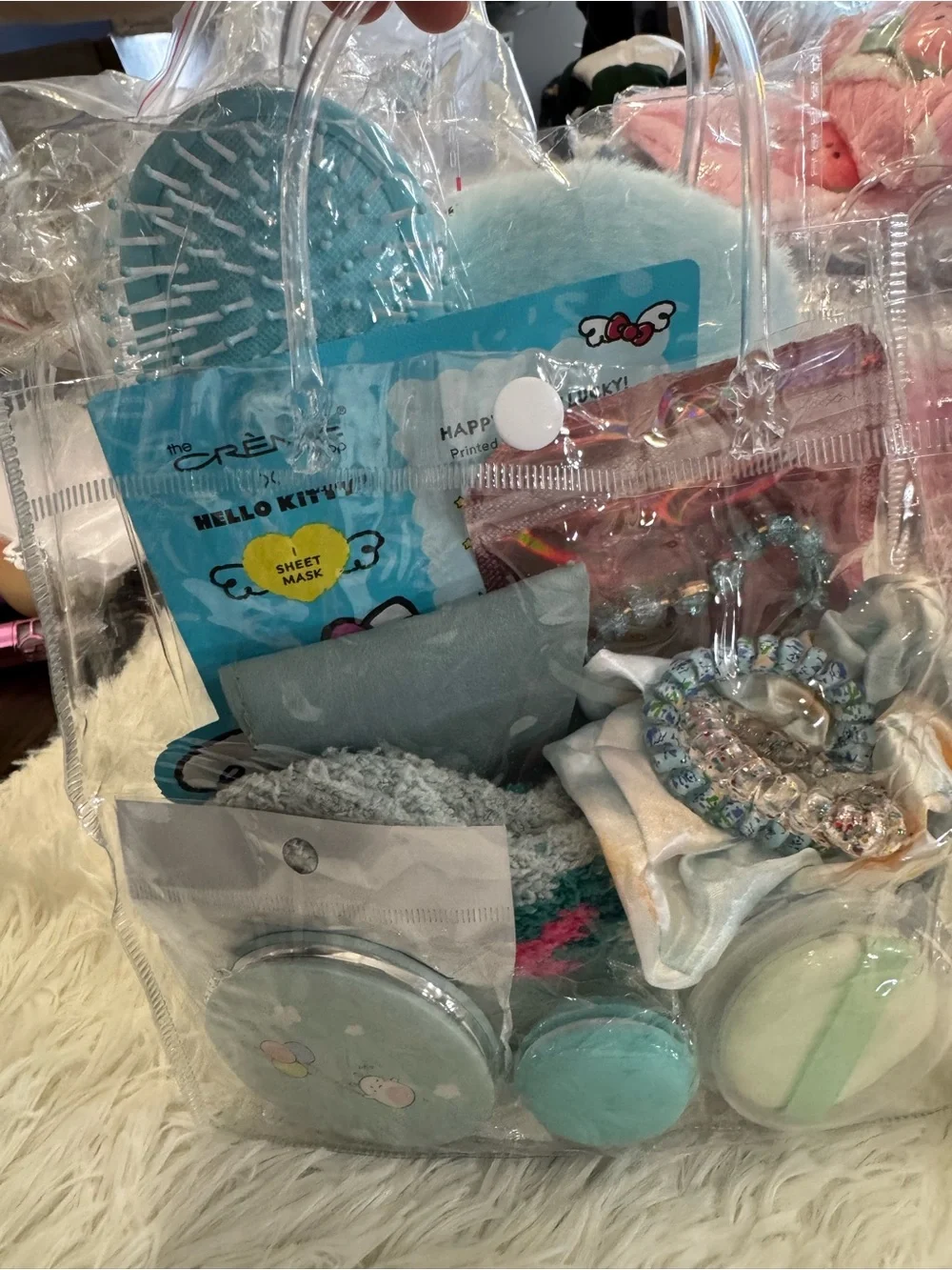 Beauty relaxation bundle gift bag ready for a gift 13 items